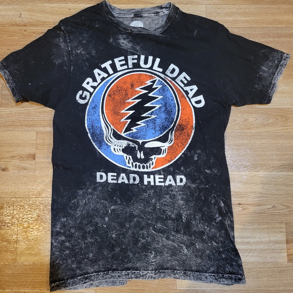 NEW Licensed Grateful Dead dead head t-shirt